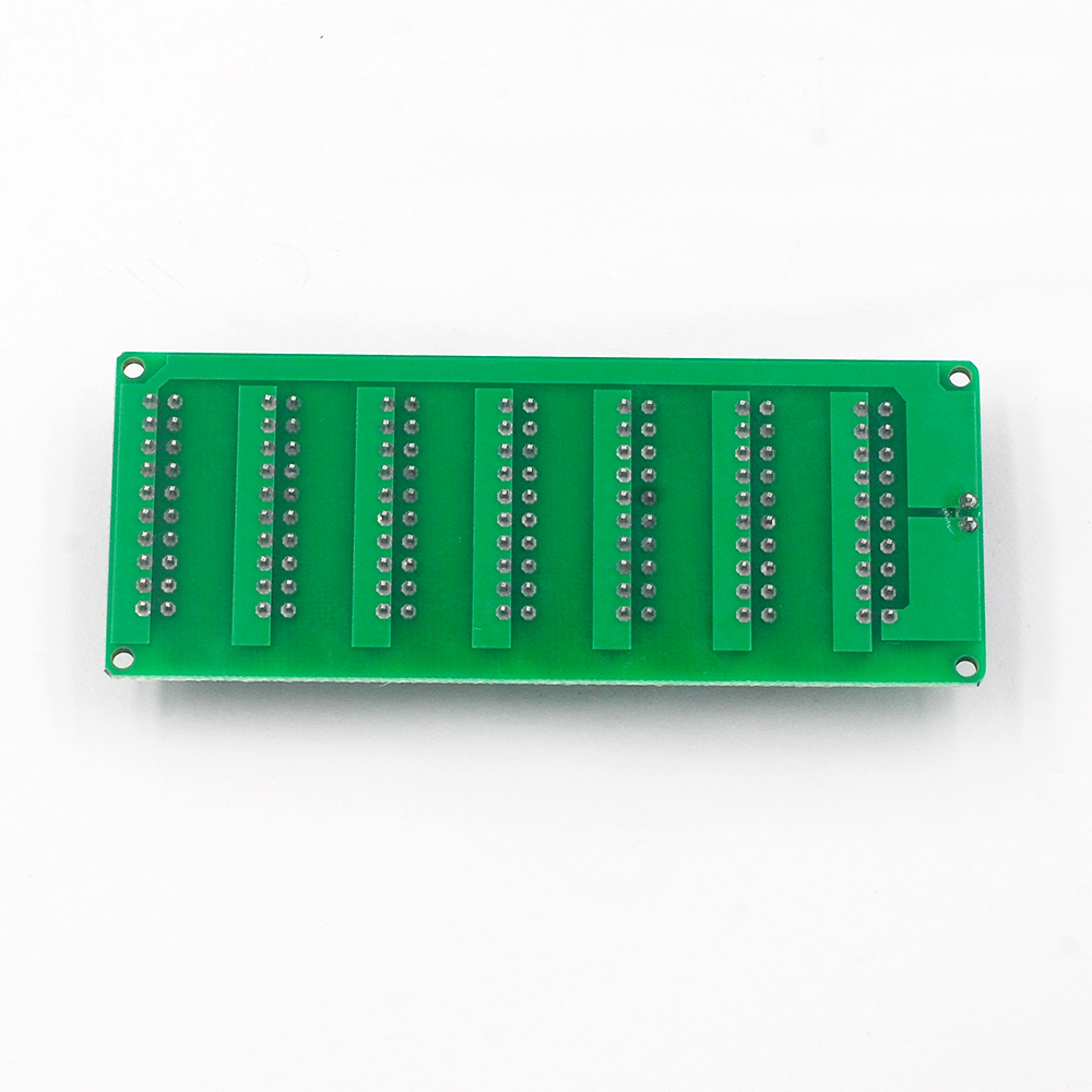 Резистивная плата на 7 дорожек с диапозоном измерения 1-9999999Ом, зелёная